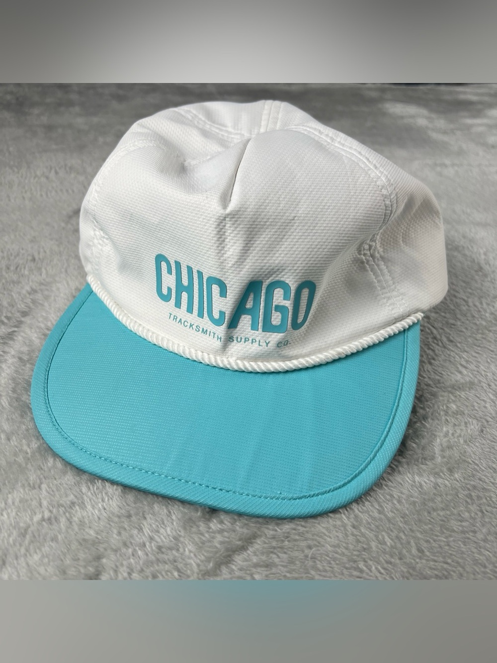 Tracksmith Supply Co. Chicago Marathon 2025 White Blue Running Hat Strapback